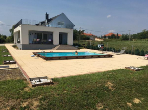 Balatonview - villa Myriam